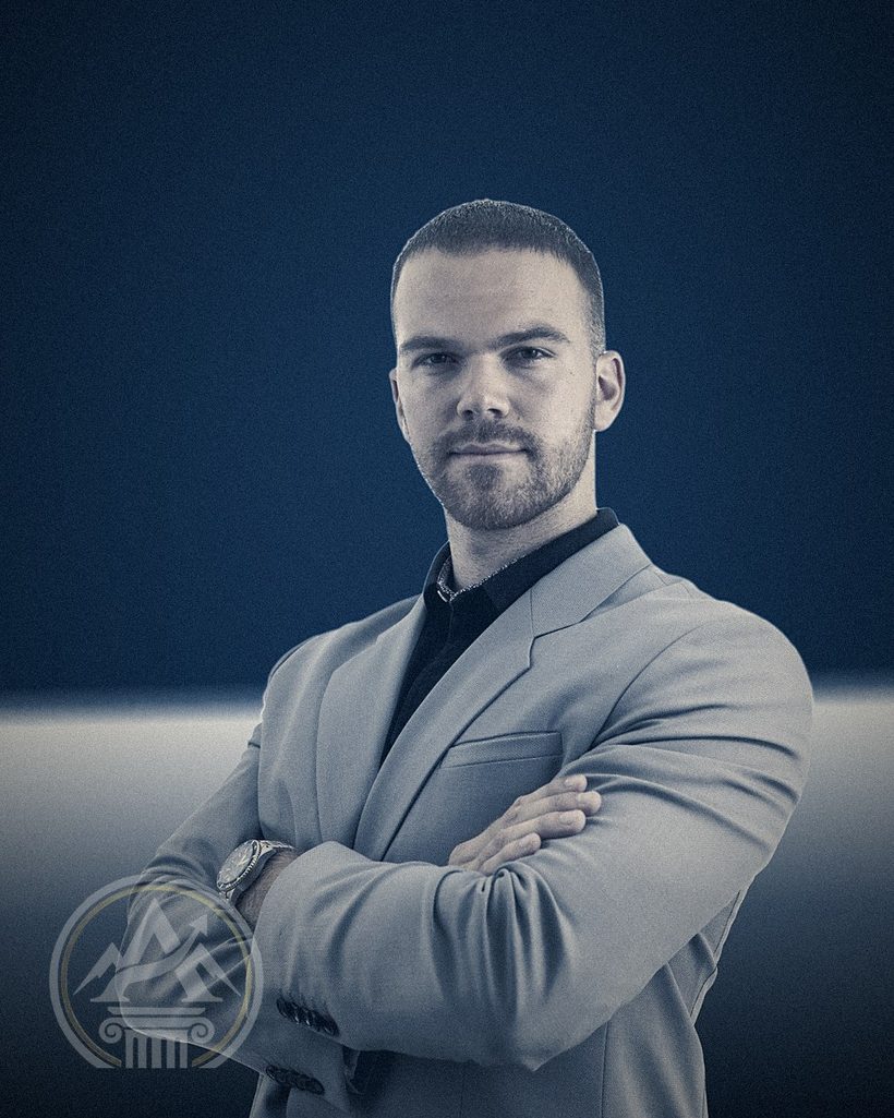 Ο Κωνσταντίνος, συνεργάτης της Ascension Group